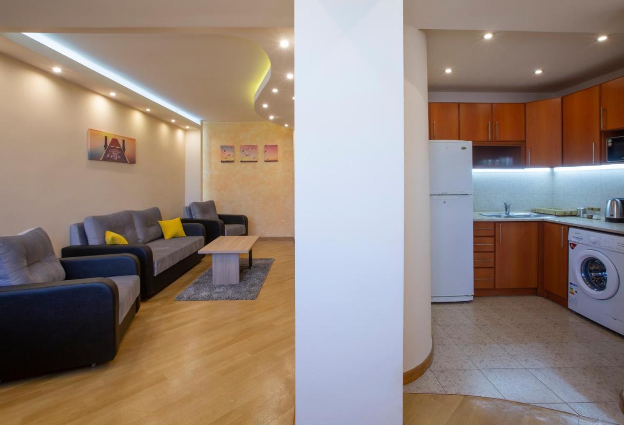 Umba Apartment N4 - Balcony And Mount Ararat View Erivan Dış mekan fotoğraf